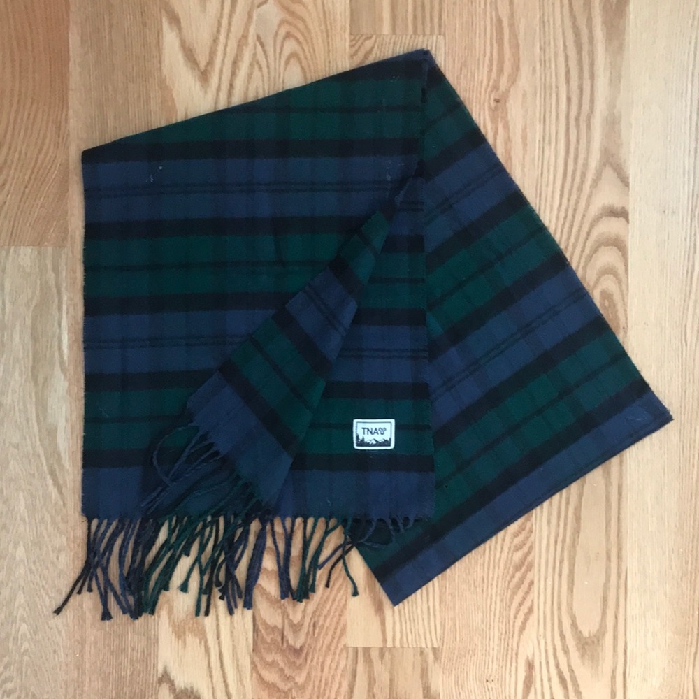 Aritzia TNA Tartan Scarf